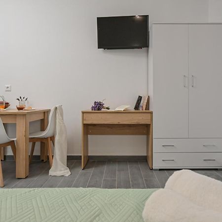 Vive Mare Plaka II Lejlighedshotel Eksteriør billede